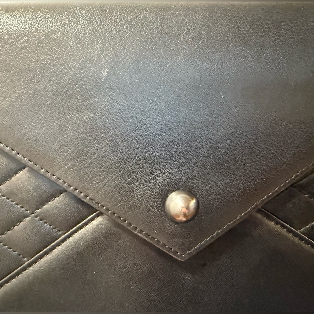 YSL - Vintage Black Lambskin - Leather Clutch - Picture 7 of 12